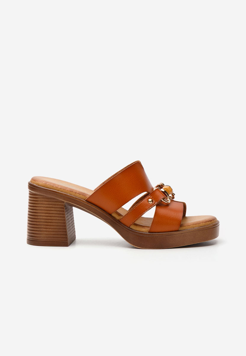 Olimpya camel magassarkú papucs