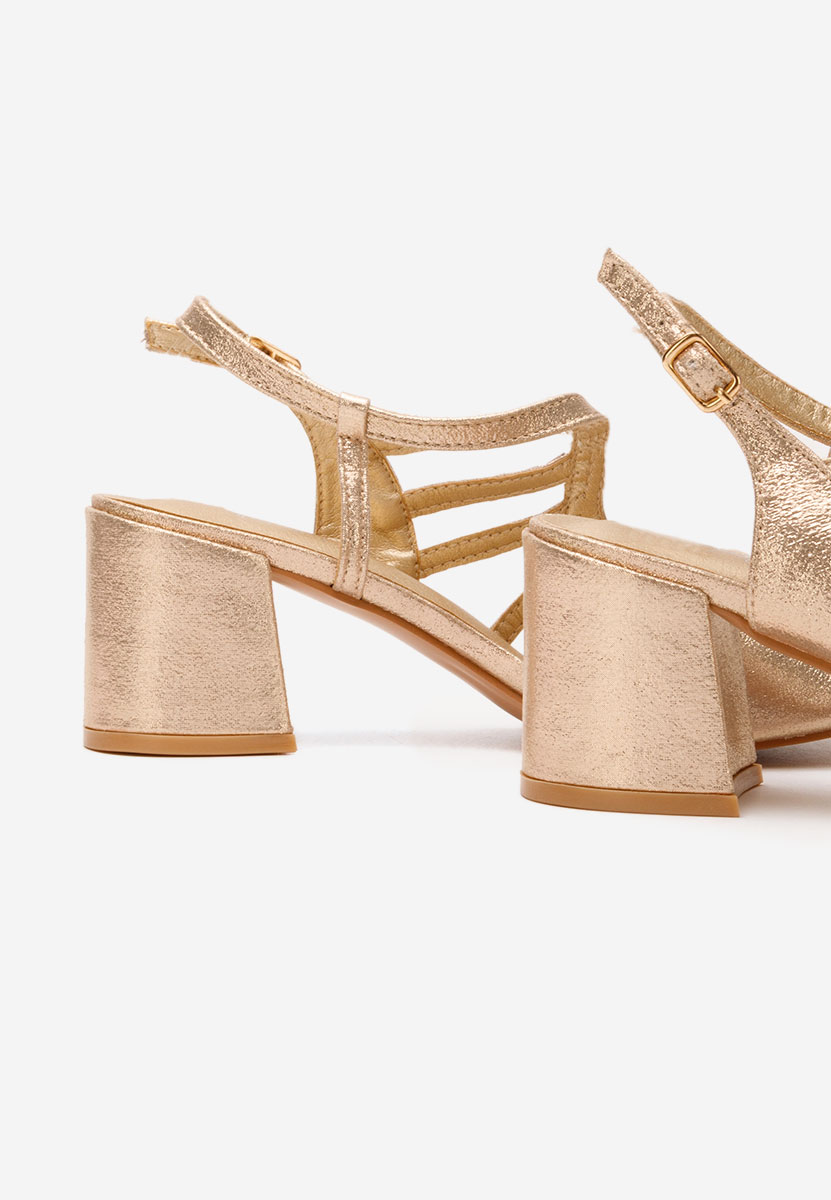 Margarita aranyszínü vastag sarkú szandál 