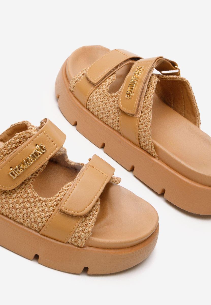 Carrisa camel sarok nélküli papucs