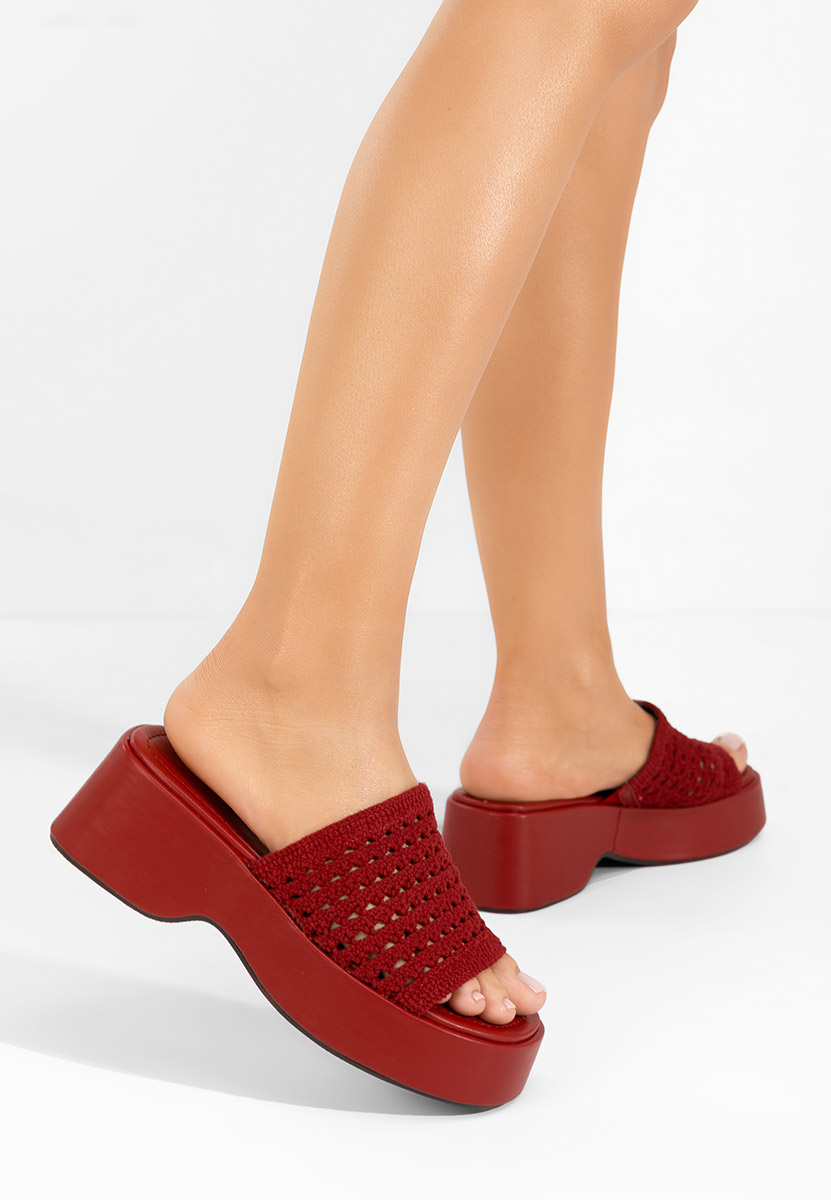 Manuela piros telitalpú platform papucs
