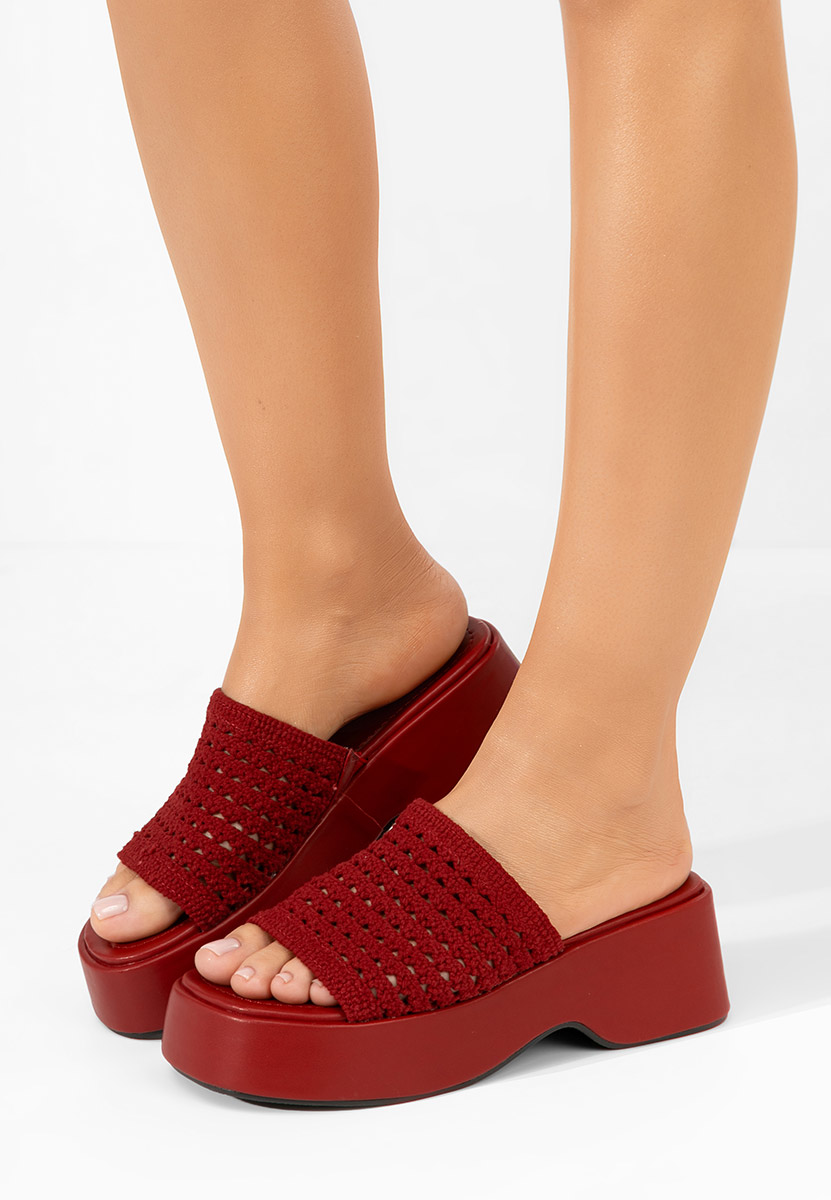 Manuela piros telitalpú platform papucs