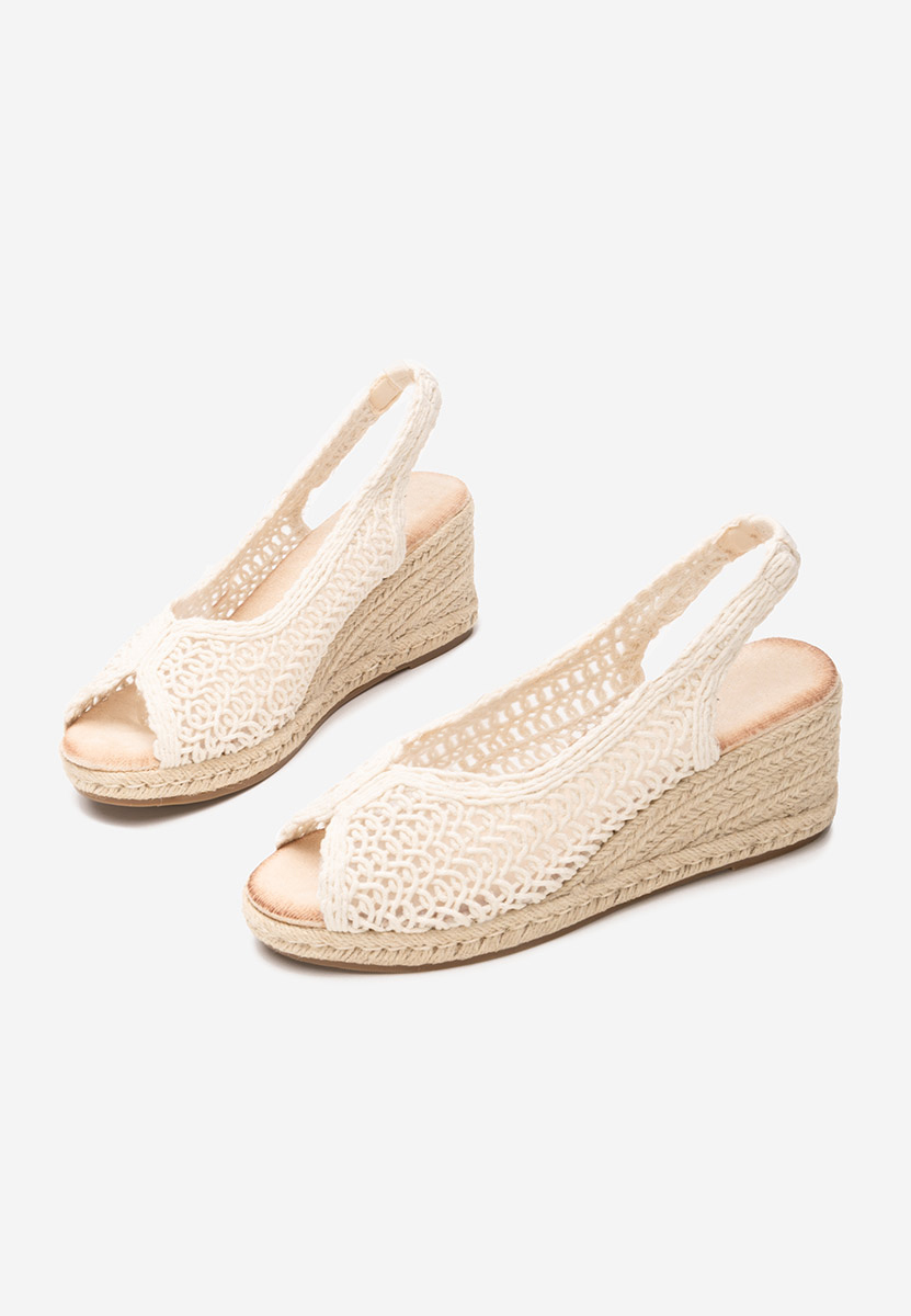 Xiomara bézs platform szandál