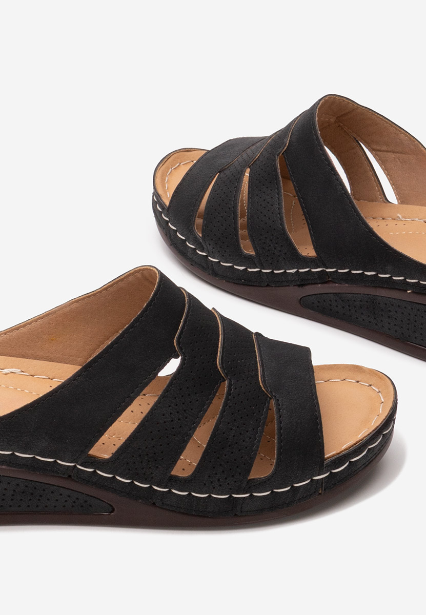 Deneen fekete platform papucs