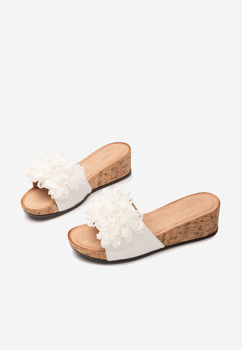Floralia fehér telitalpú platform papucs
