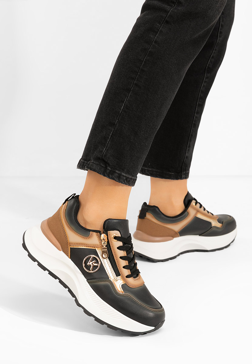 Viktoria fekete telitalpú platform sneaker
