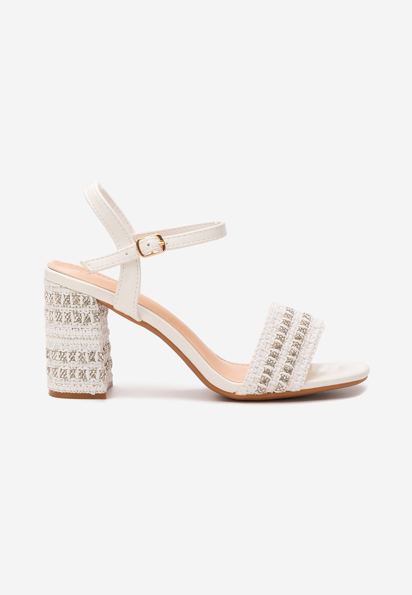 Marsela fehér vastag sarkú szandál 