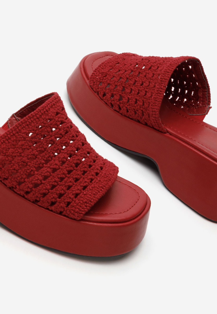 Manuela piros telitalpú platform papucs