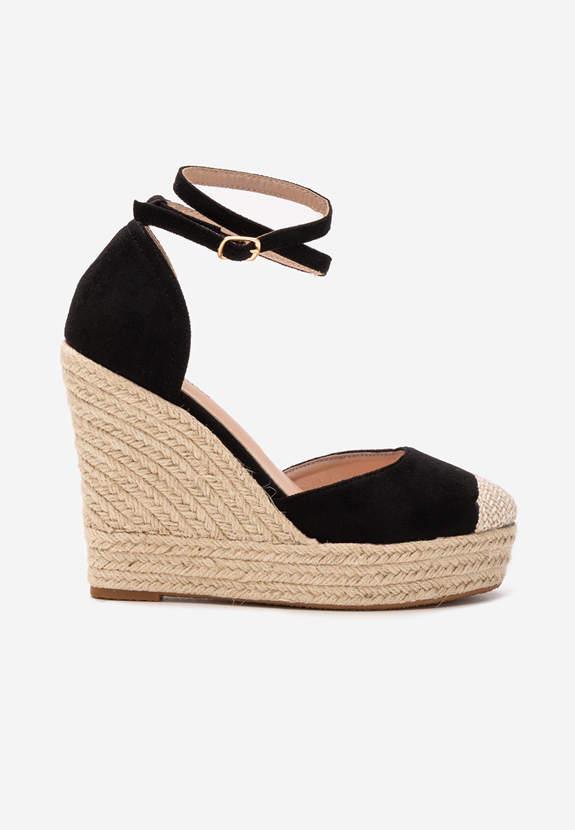 Saniza v3 fekete platform szandál