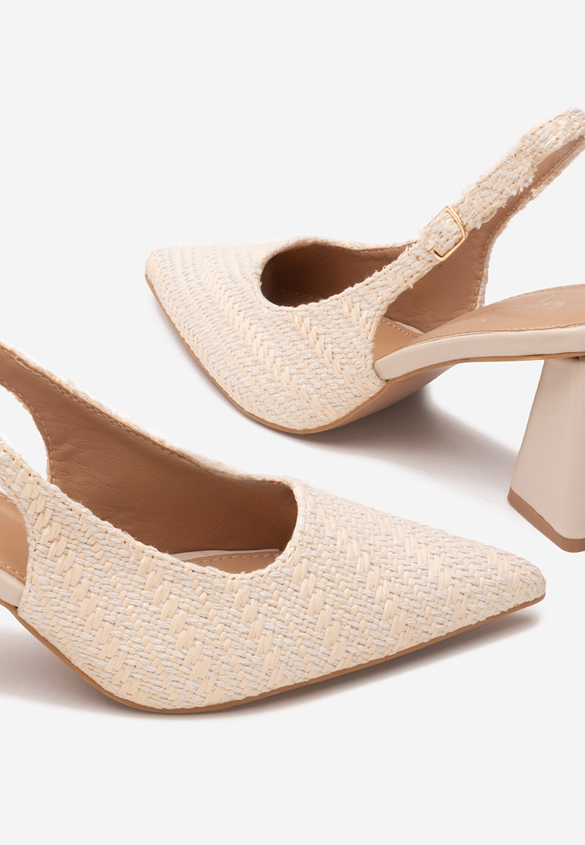 Monnyca bézs vastag sarkú magassarkú 