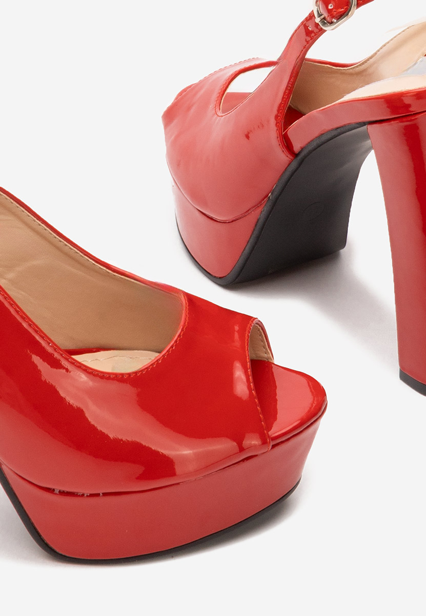 Vera piros magas talpú szandál