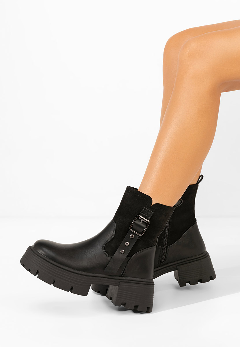 Isavine fekete női telitalpú bokacsizma Isavine fekete női telitalpú bokacsizma