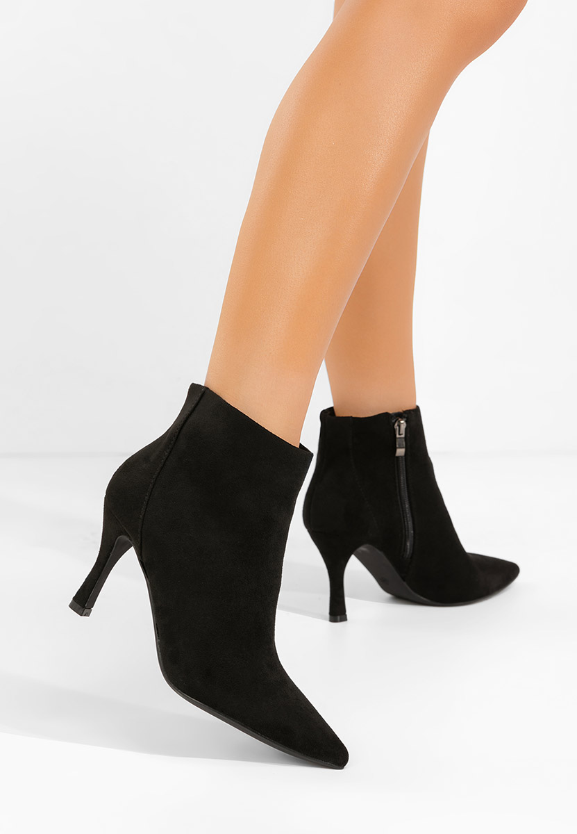 Jinna fekete tűsarkú bokacsizma