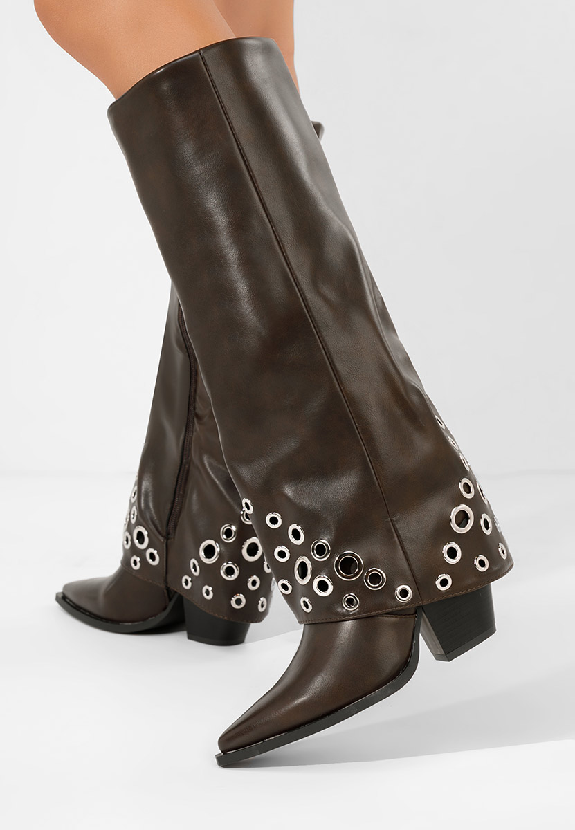 Tovia barna magassarkú csizma