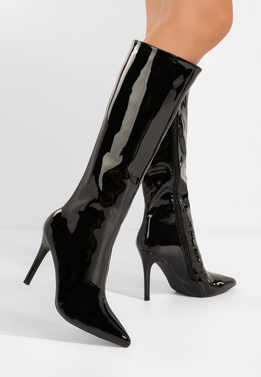 Kiva fekete tűsarkú csizma