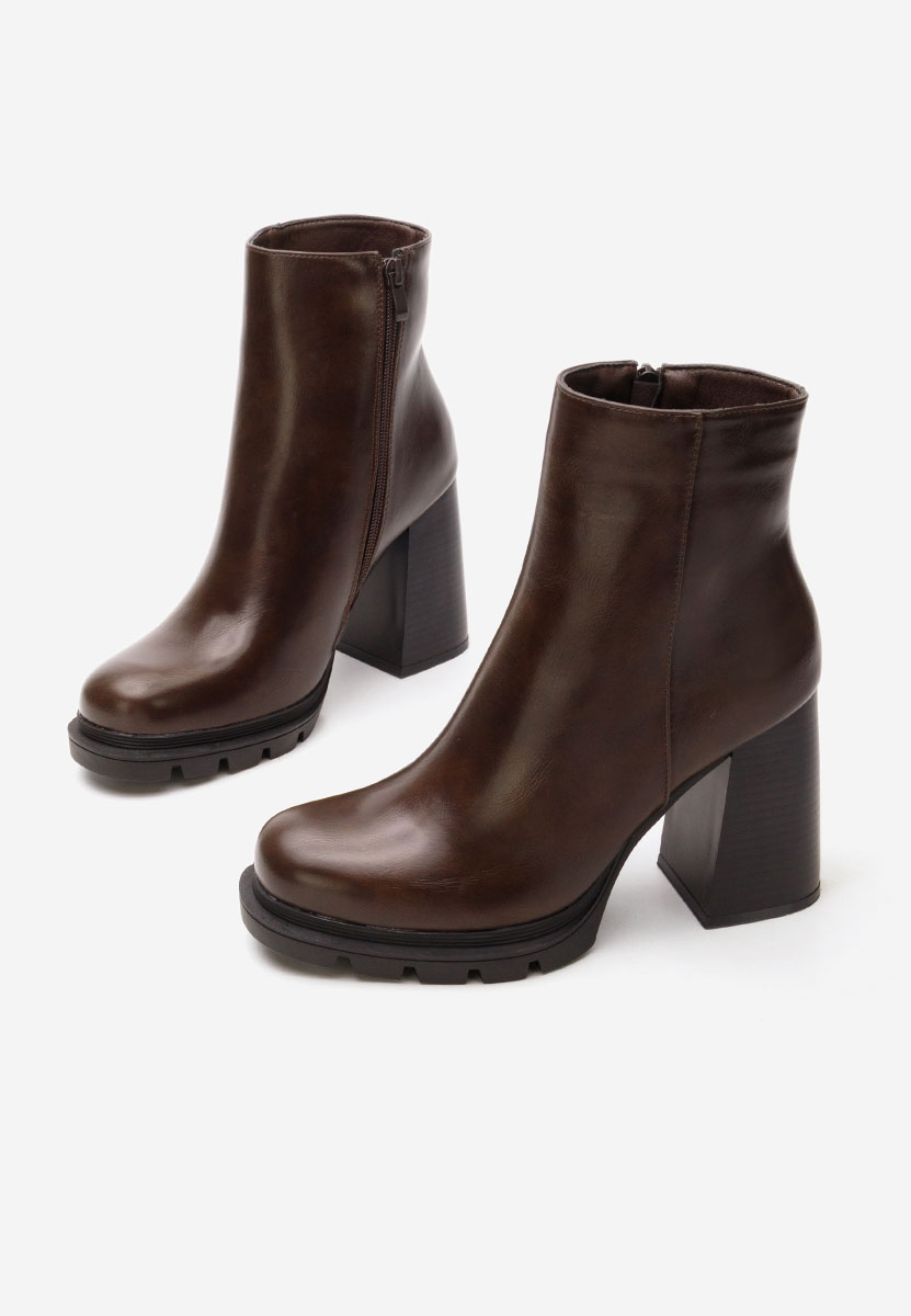 Neolia barna bokacsizma vastag sarokkal