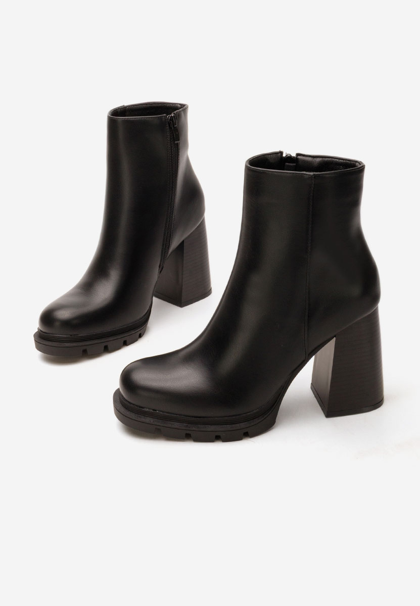 Neolia fekete bokacsizma vastag sarokkal