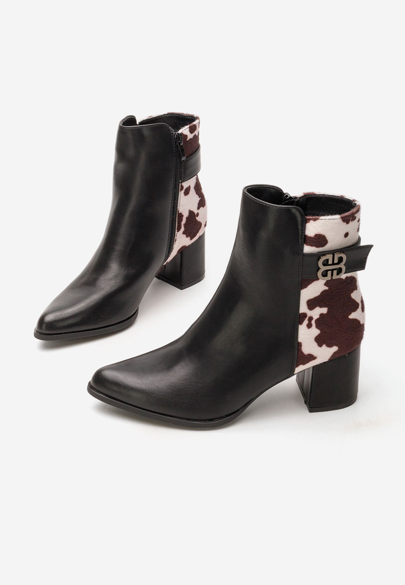 Marivora fekete bokacsizma vastag sarokkal