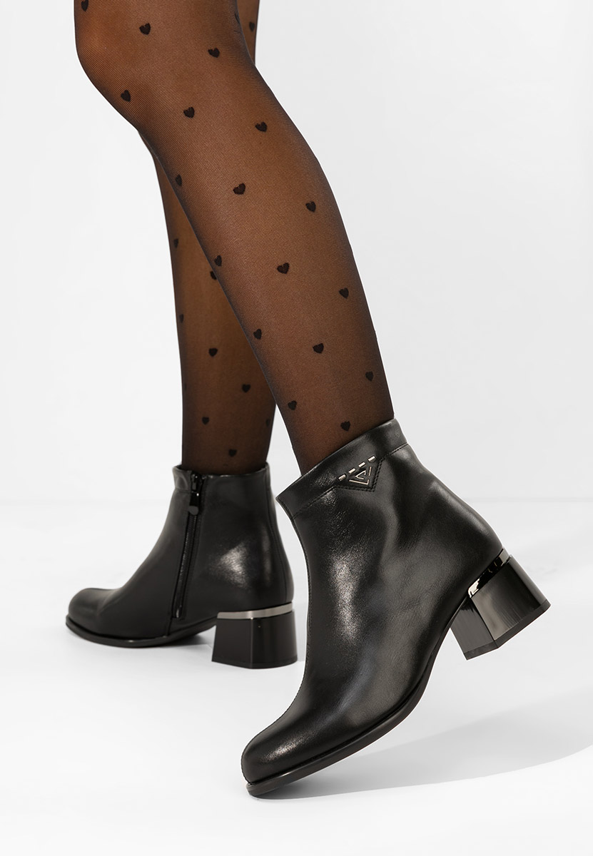 Takita v2 fekete magassarkú bokacipő