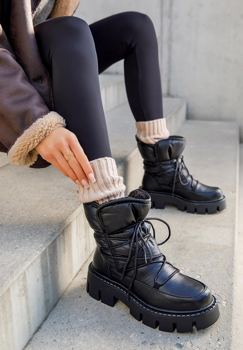 Karinna fekete női hótaposó