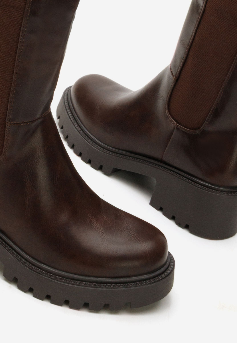 Calipso barna hosszú szárú csizma