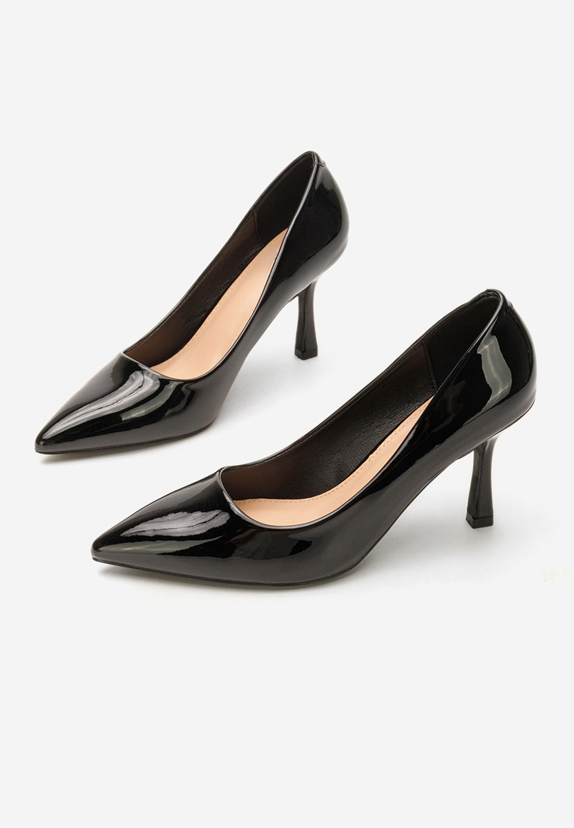 Ivania fekete tűsarkú cipő 