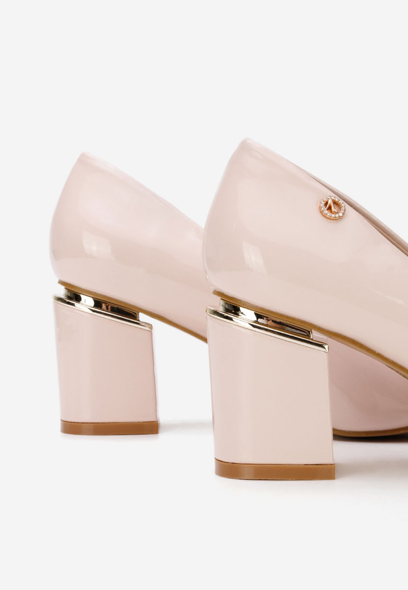 Nelia v4 bézs vastag sarkú magassarkú 