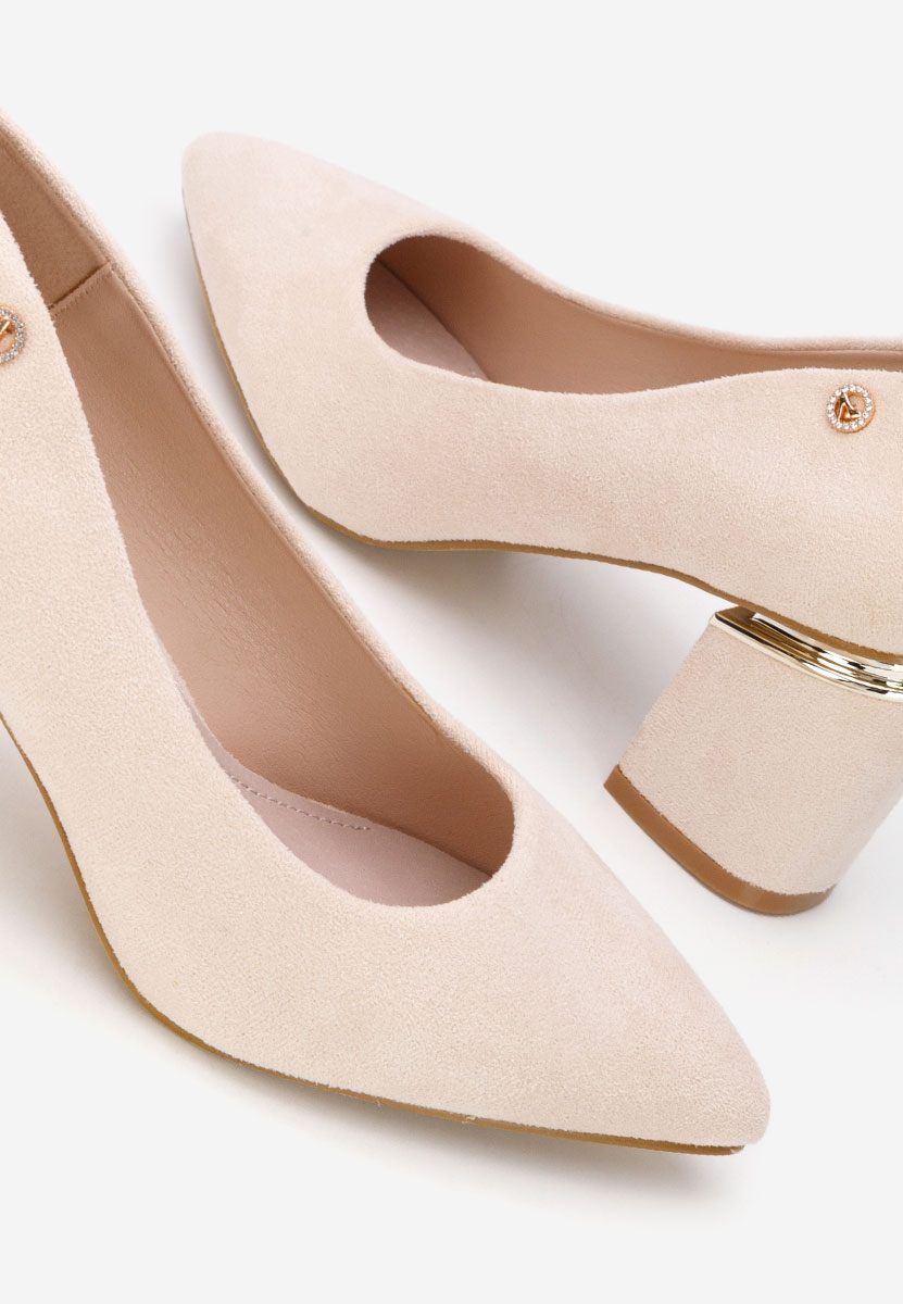 Nelia v5 bézs vastag sarkú magassarkú 