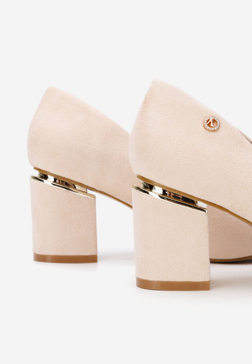 Nelia v5 bézs vastag sarkú magassarkú 