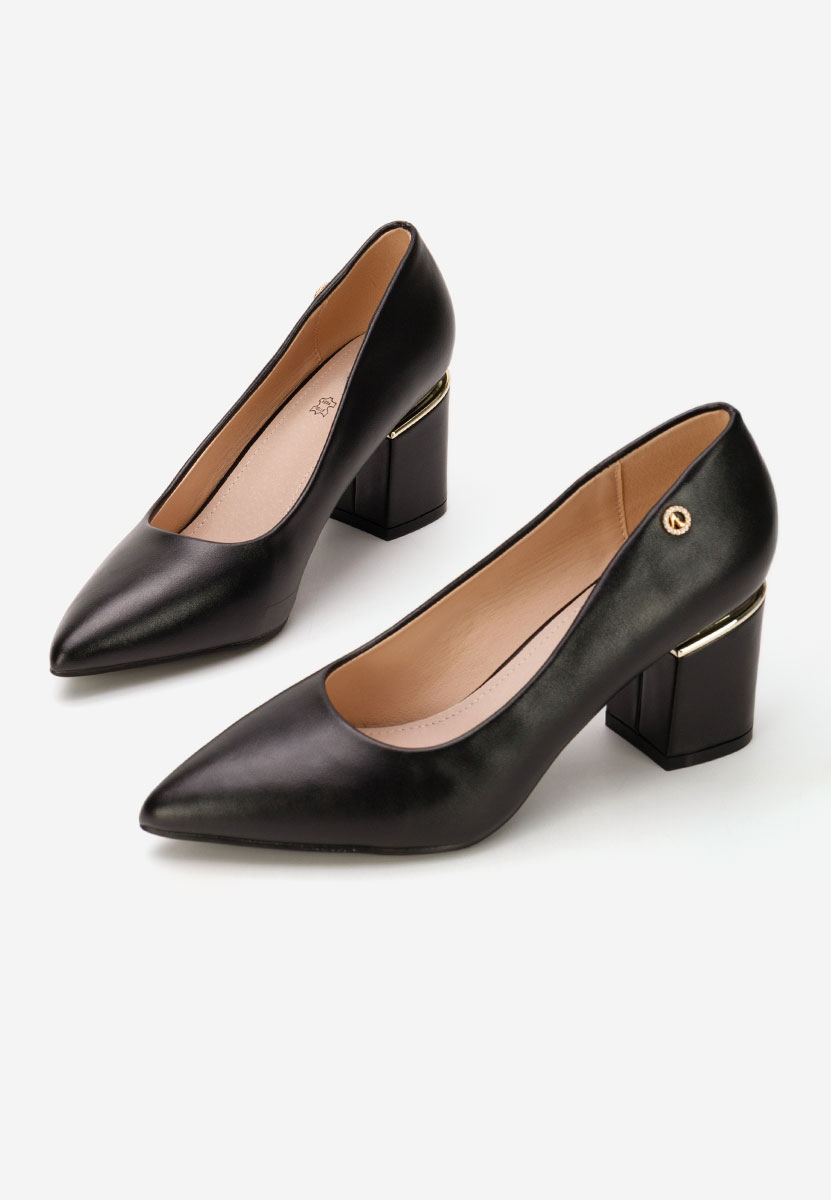 Nelia v4 fekete vastag sarkú magassarkú 