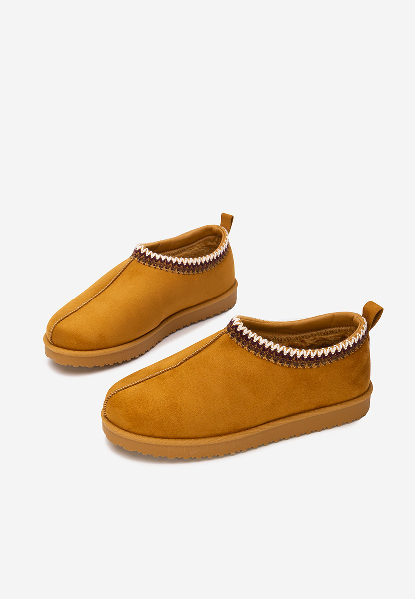 Dioria camel női papucs