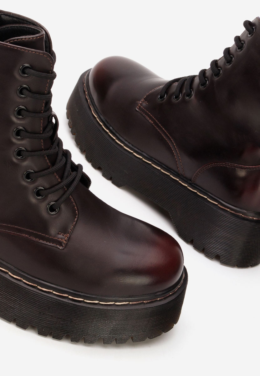 Martensa borvörös női bakancs