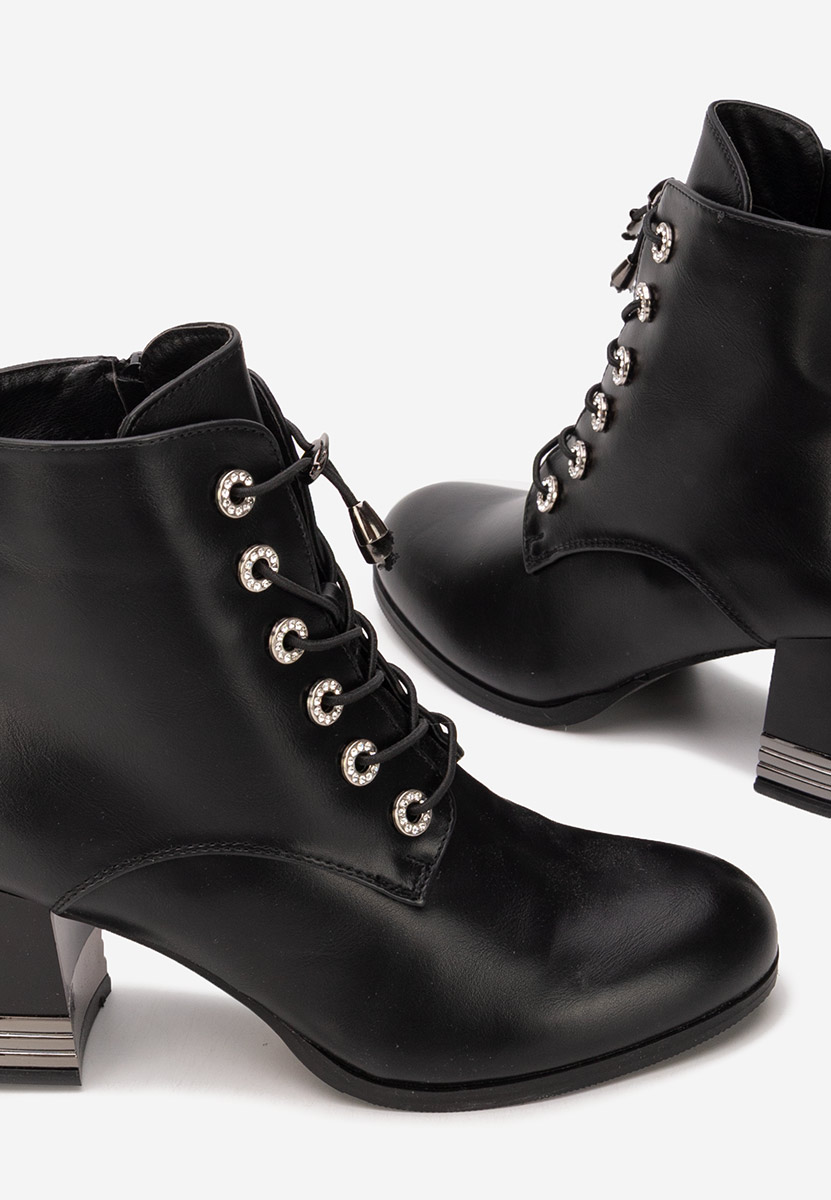 Takina v2 fekete bokacipő vastag sarokkal