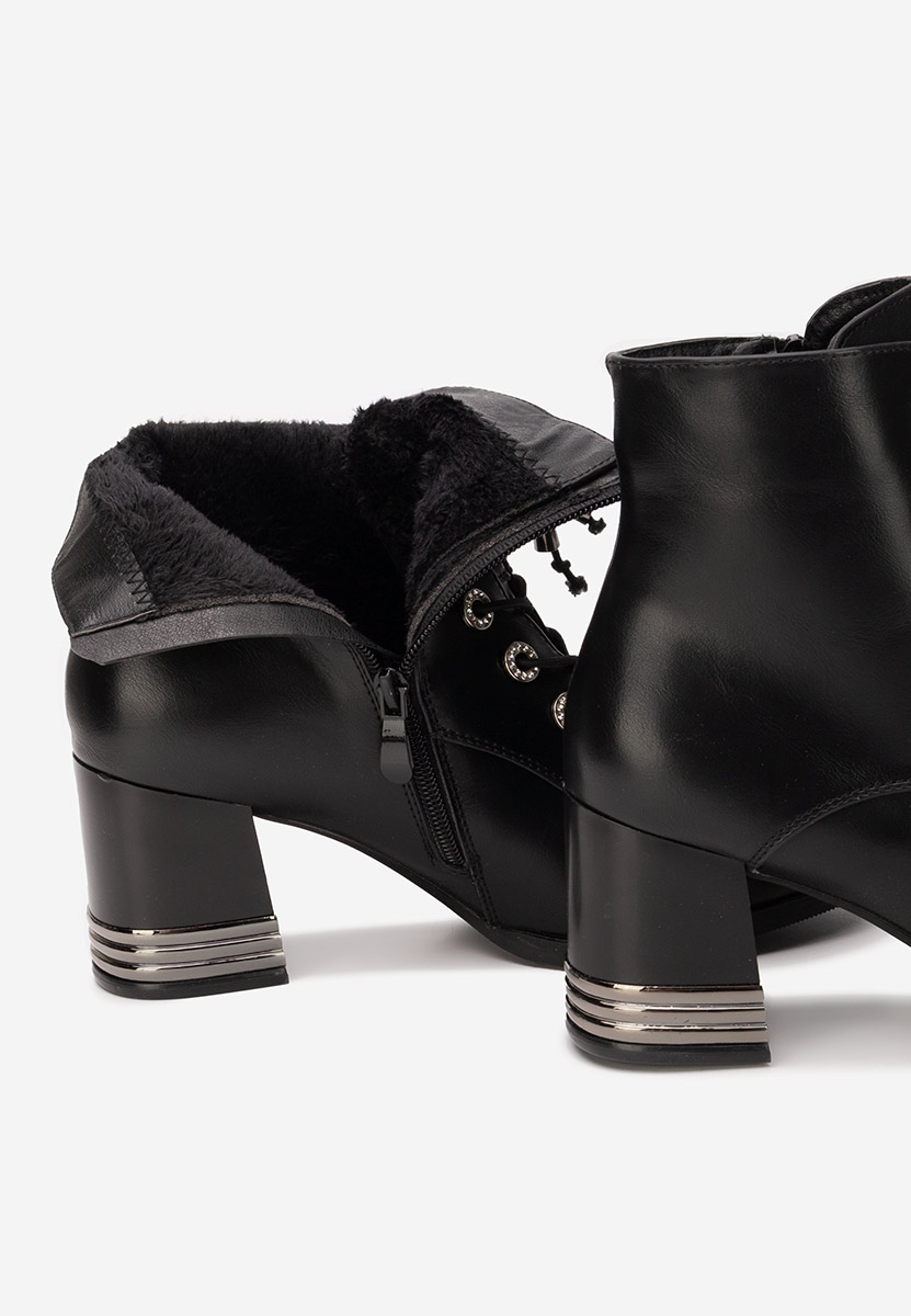 Takina v2 fekete bokacipő vastag sarokkal