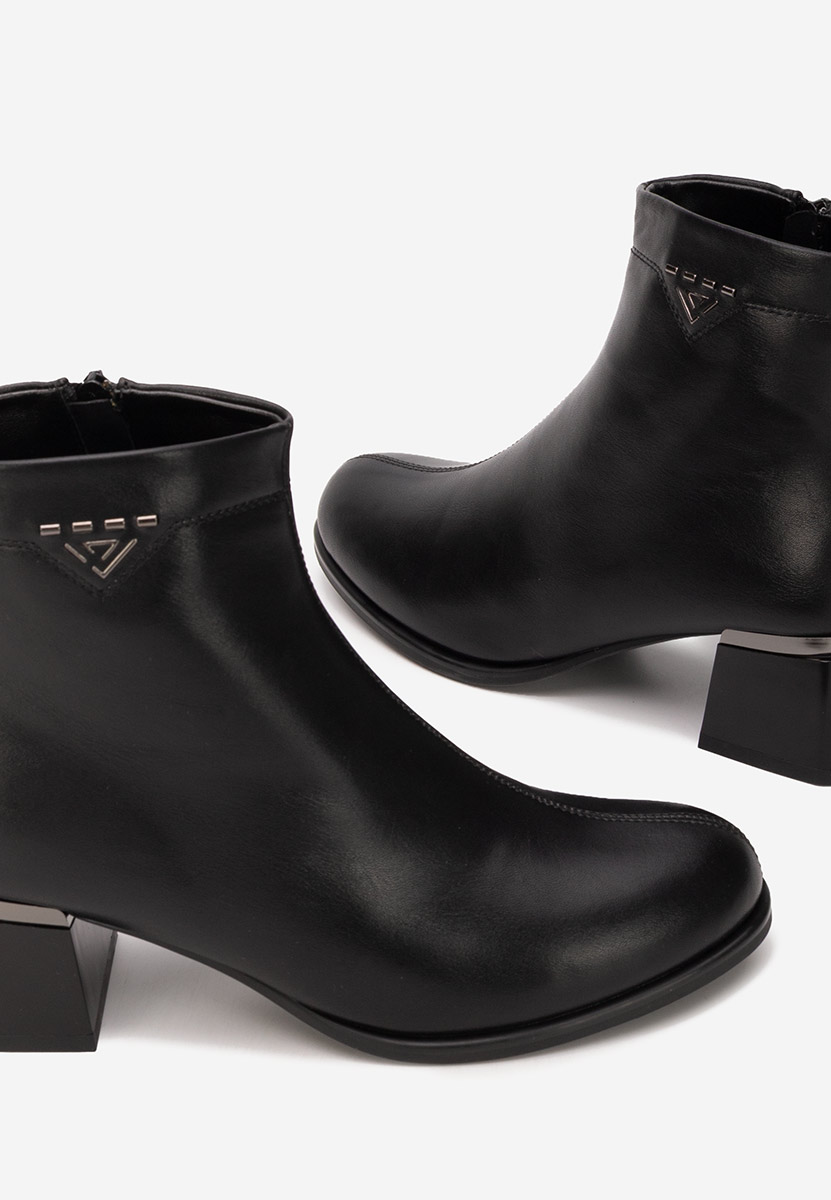 Takita v2 fekete magassarkú bokacipő