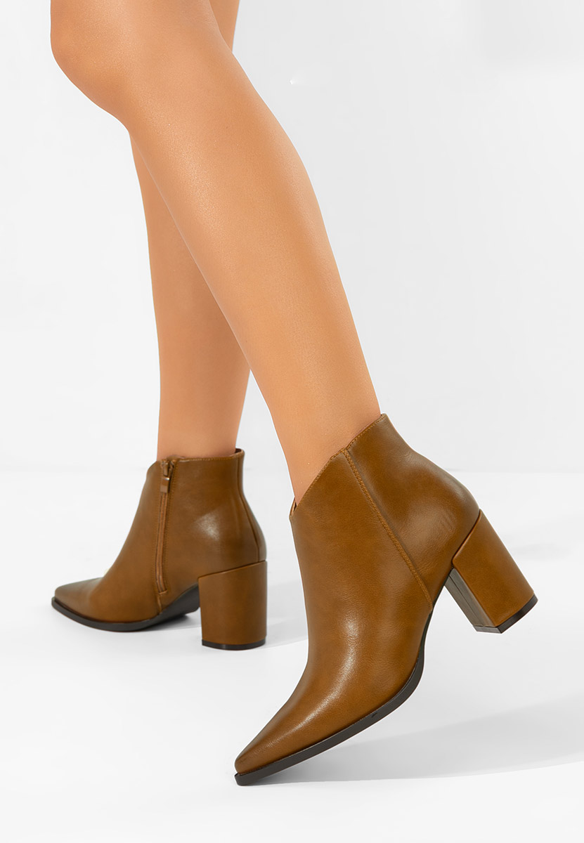 Jamilia camel bokacipő vastag sarokkal