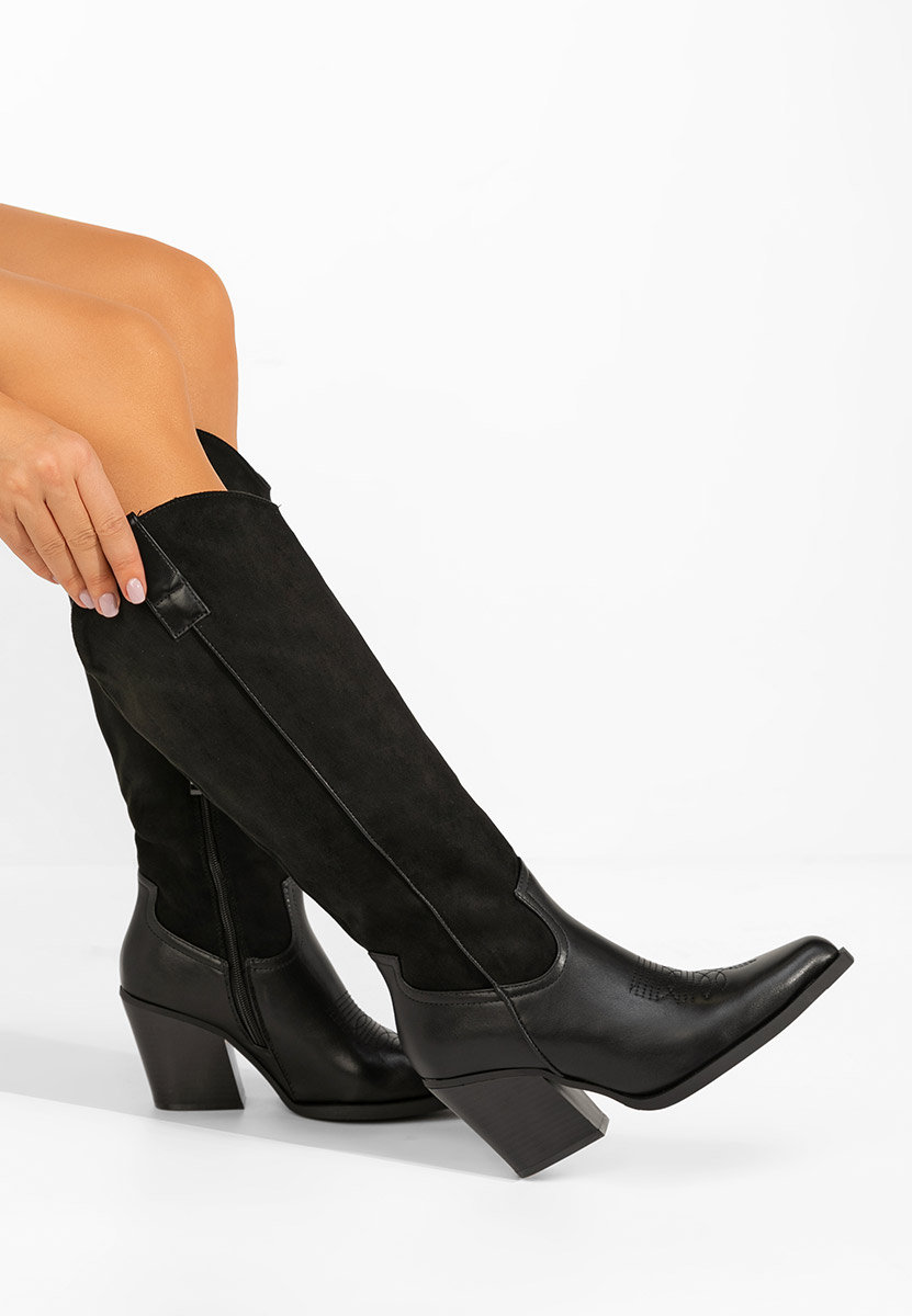 Ulvera fekete magassarkú csizma