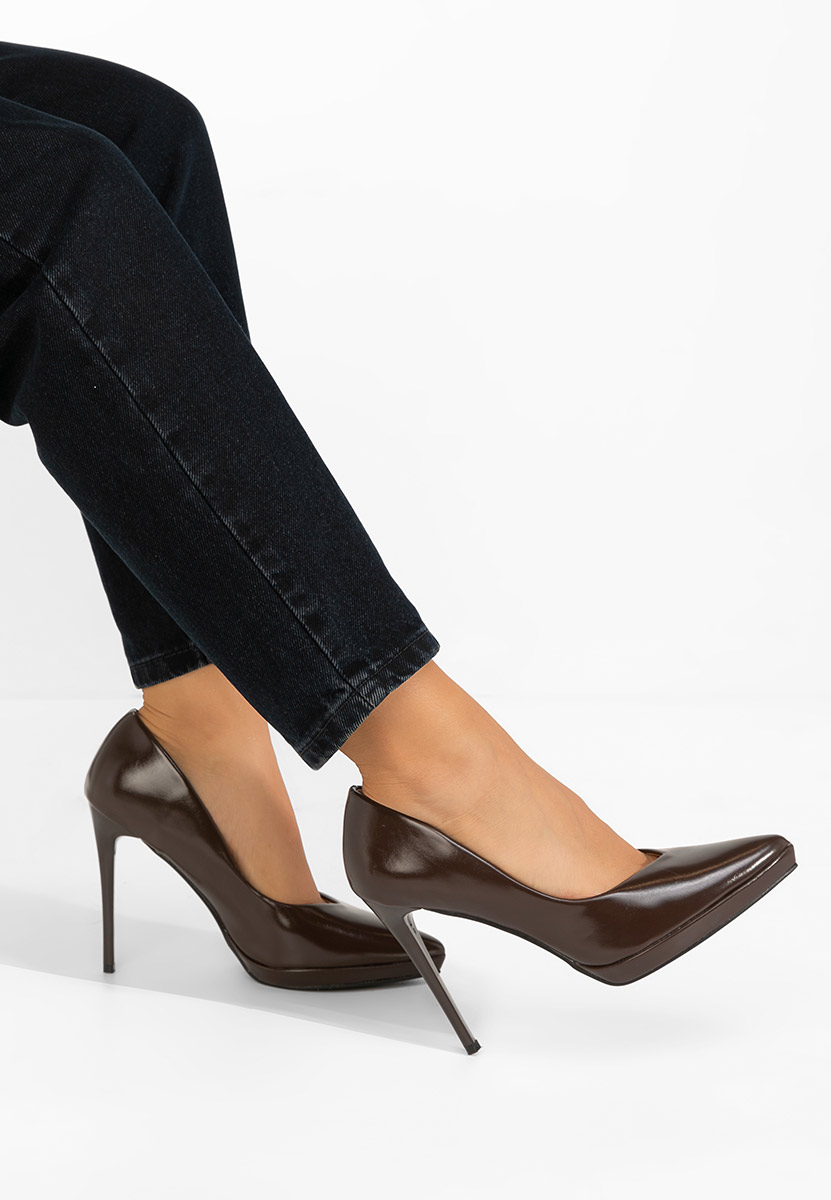 Reneia barna tűsarkú cipő 