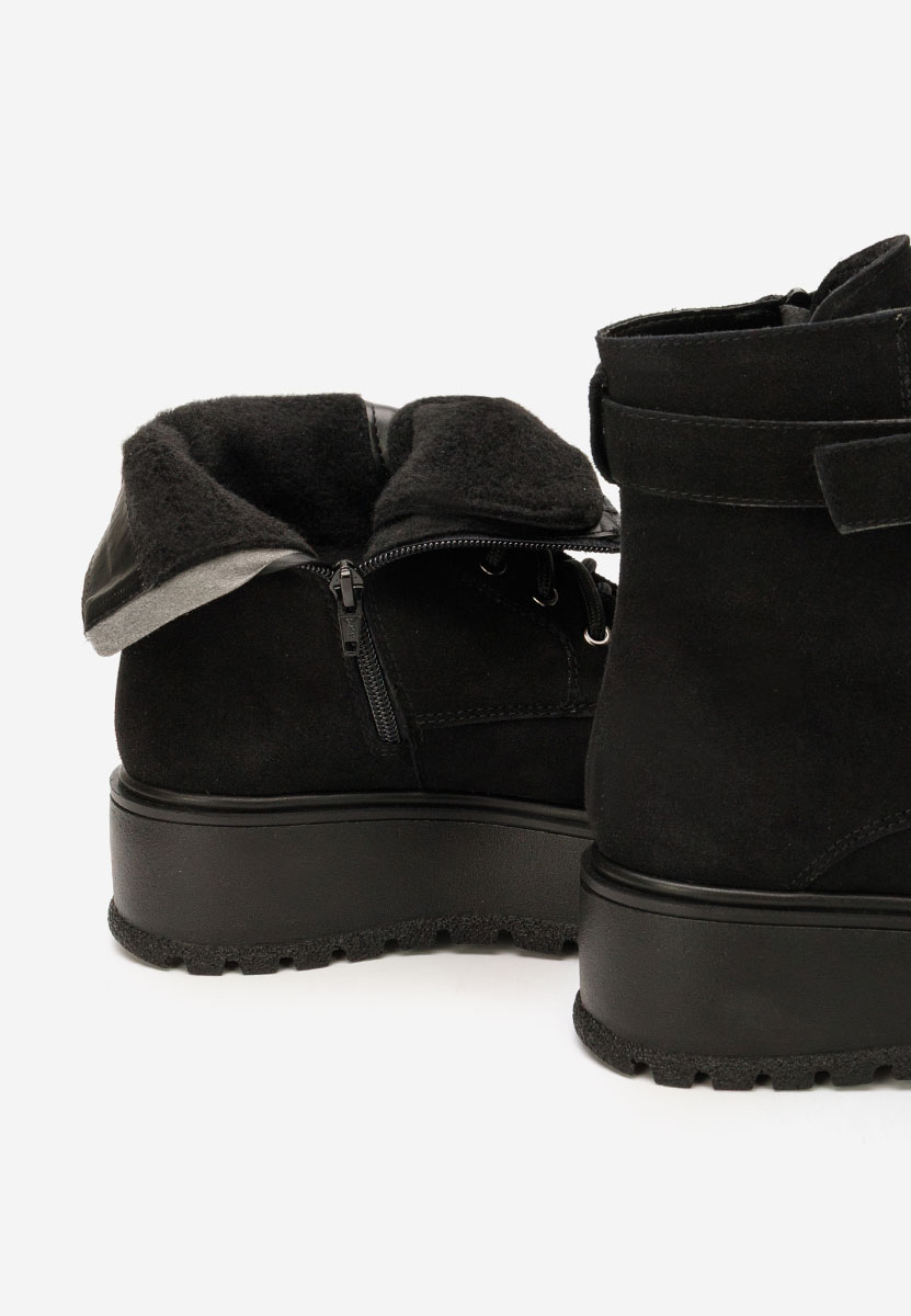 Astrid v6 fekete telitalpú platform bokacsizma