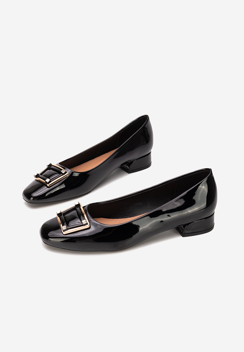 Huana fekete alacsony sarkú körömcipő