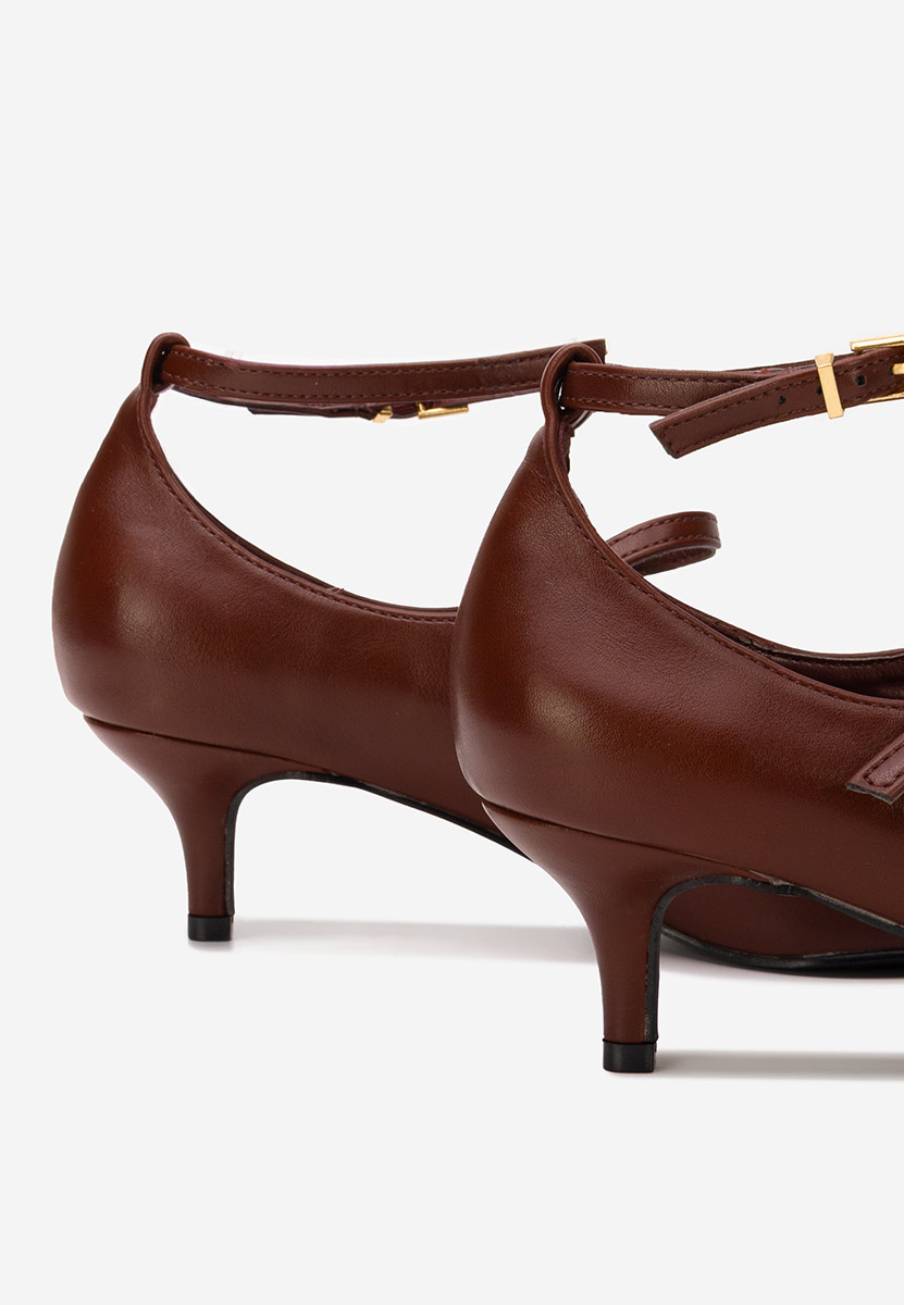 Sarla borvörös alacsony sarkú körömcipő