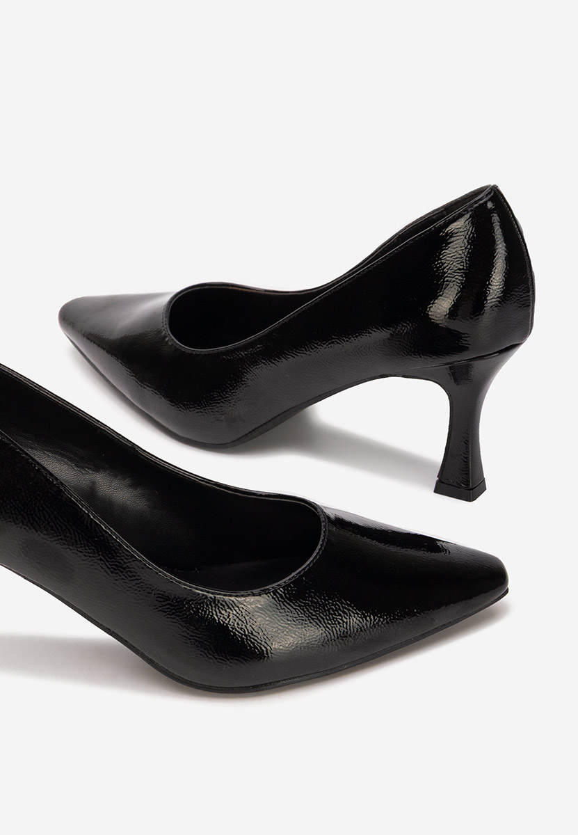 Hayley fekete tűsarkú cipő 