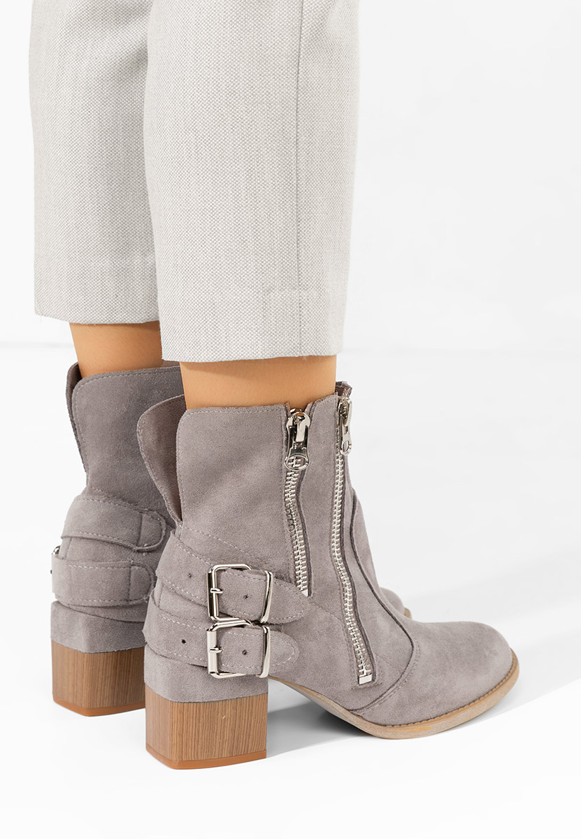 Laroya v5 szürke bokacipő vastag sarokkal