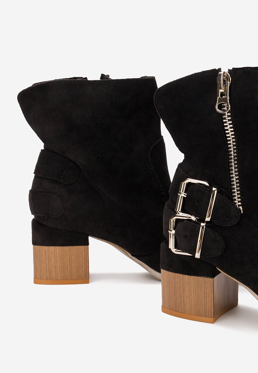 Laroya v6 fekete bokacipő vastag sarokkal