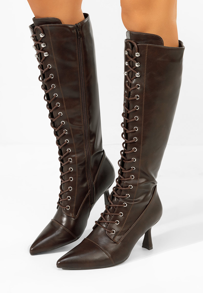 Ulmira barna tűsarkú csizma