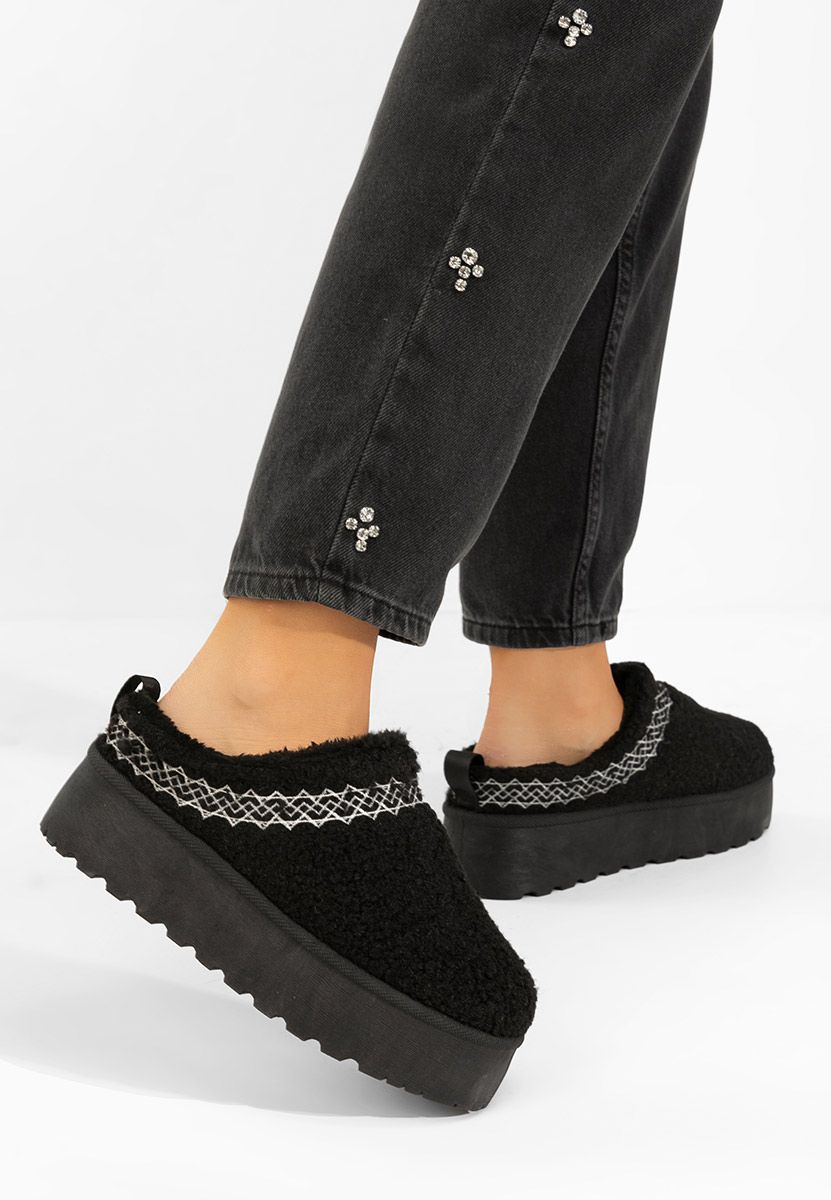 Aronna fekete telitalpú platform papucs