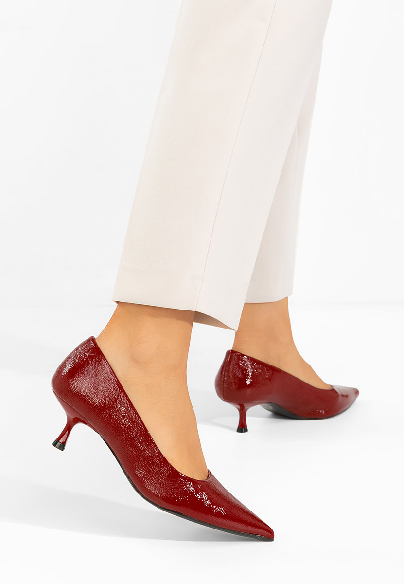 Dianela borvörös alacsony sarkú körömcipő