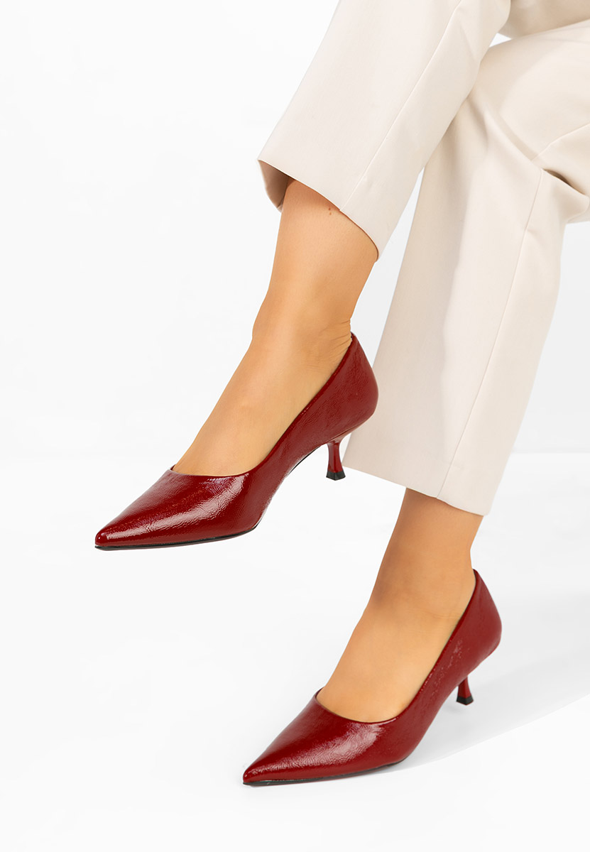 Dianela borvörös alacsony sarkú körömcipő