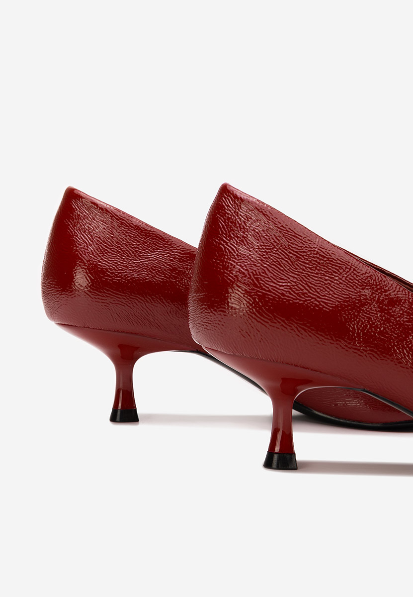 Dianela borvörös alacsony sarkú körömcipő