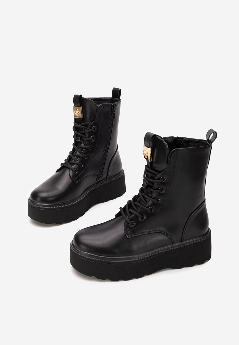 Alissia fekete telitalpú platform bakancs