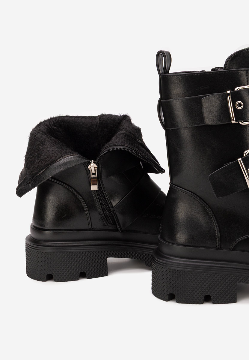 Mioala fekete rövid szárú csizma